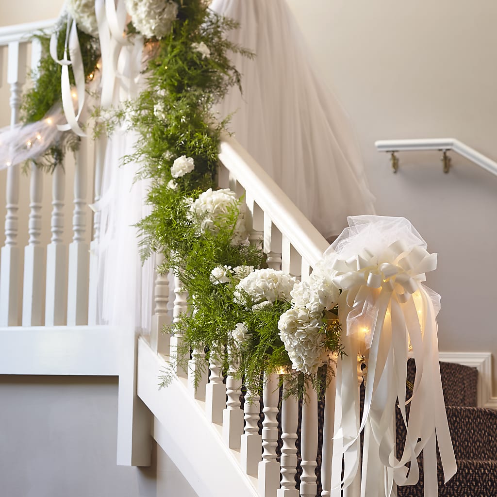 Champagne Dreams Garland – The Flower Chef Llc, Cartersville GA
