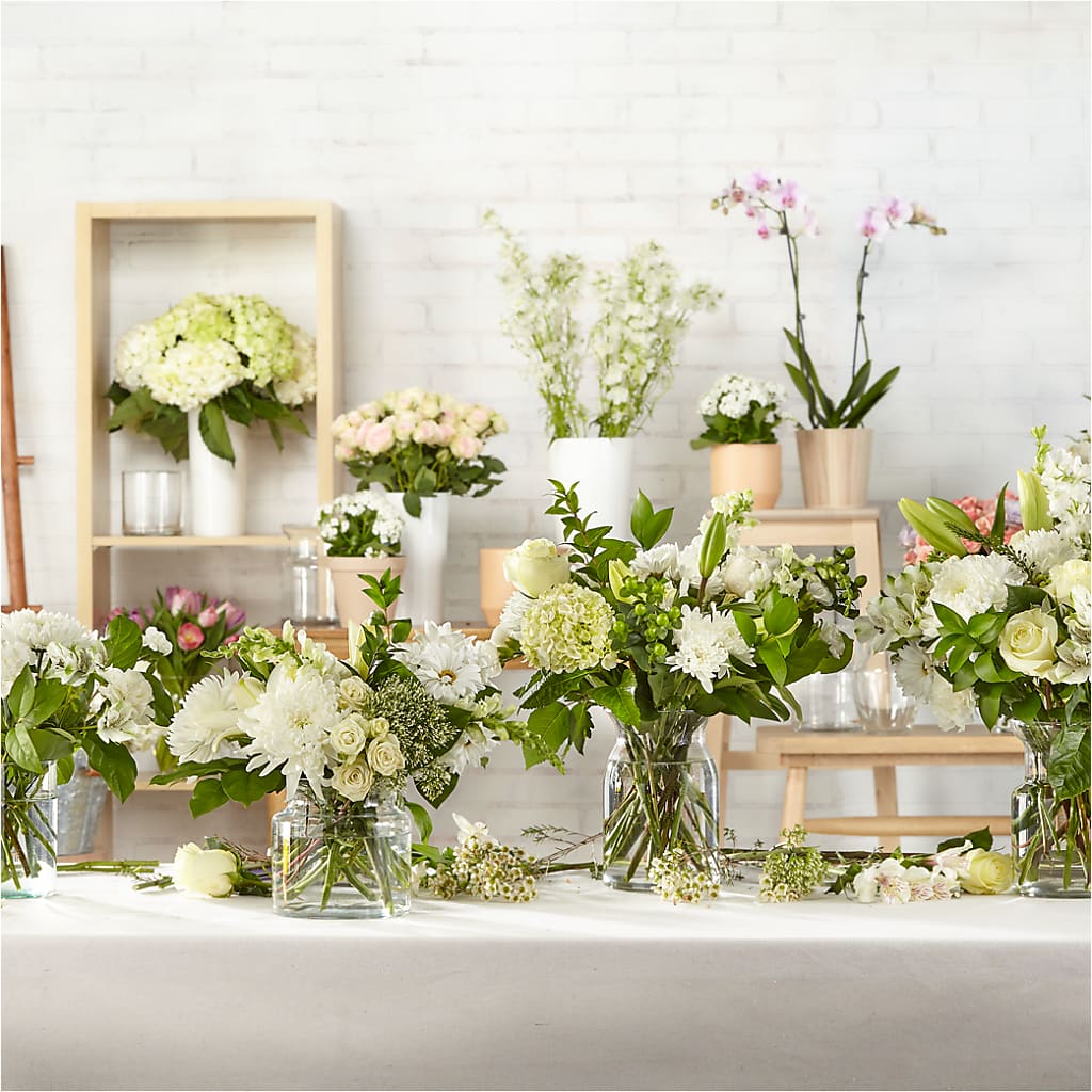 Classic Ivory – A Florist Original –  The Flower Chef Llc, Cartersville GA