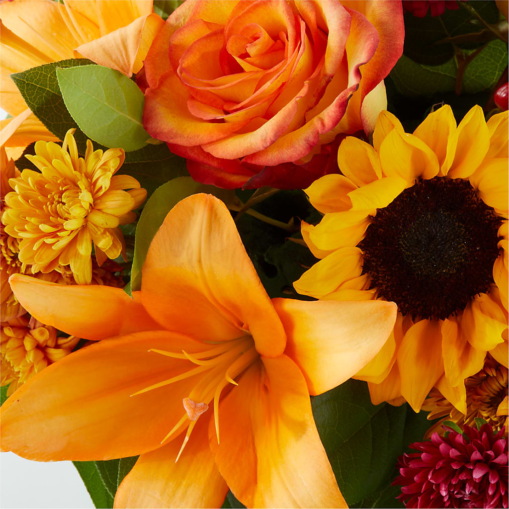 Grateful Centerpiece –  The Flower Chef Llc, Cartersville GA