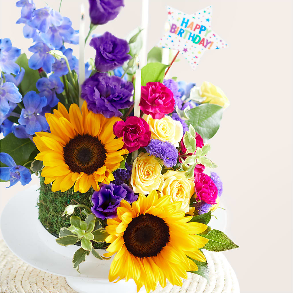 Star of the Day Floral Cake –  The Flower Chef Llc, Cartersville GA